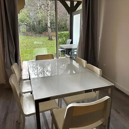 La Du Golf De Rez De Jardin דירה